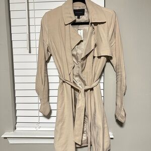 Banana Republic Light Beige Trench Coat with Self-Tie Belt
